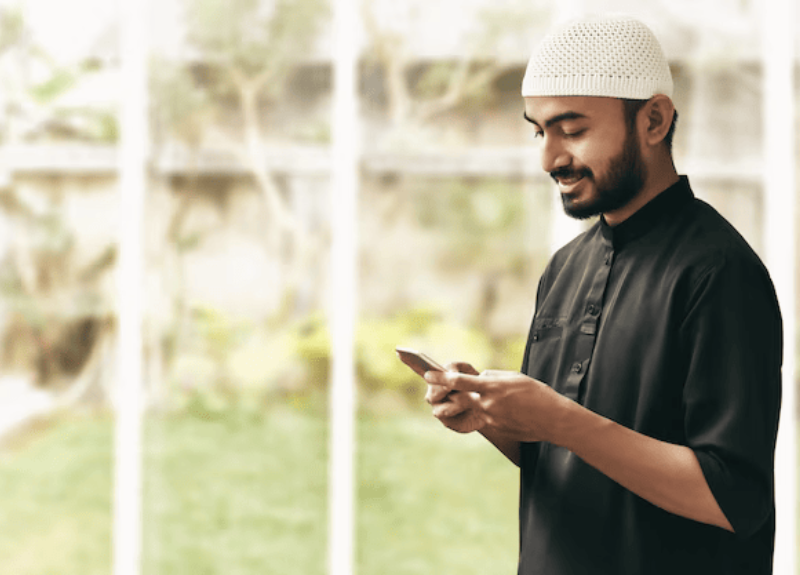 Ramadhan dan Digital Detox: Mengurangi Gangguan untuk Meningkatkan Ibadah