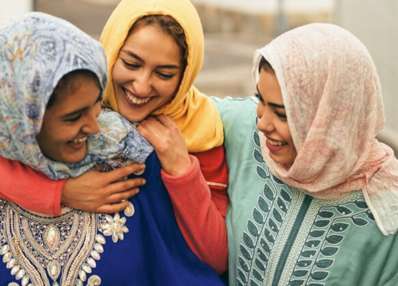 Hak-Hak Istimewa Wanita dalam Islam: Anugerah yang Sering Terlupakan