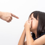 Toxic Parenting dalam Islam: Jangan Sampai Kita Melukai Hati Anak Tanpa Sadar!
