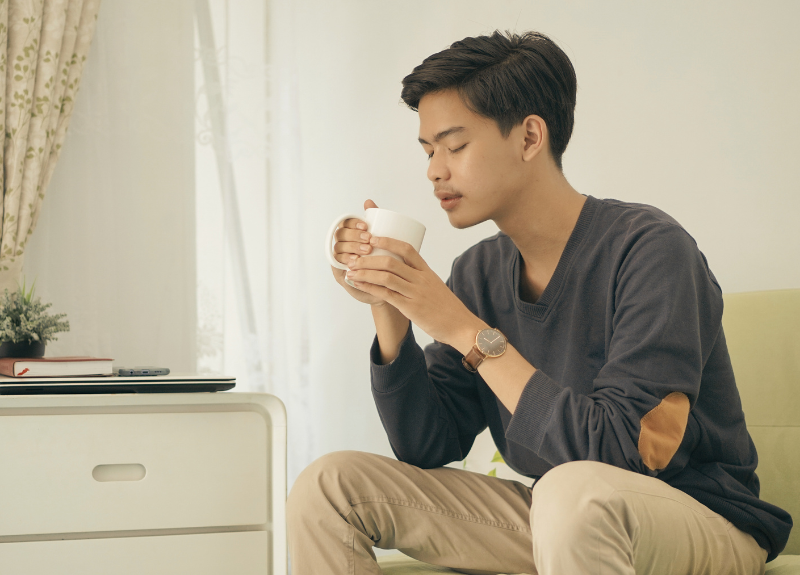 Jangan Sembarangan! Begini Cara Minum yang Benar dan Sehat Menurut Sunnah