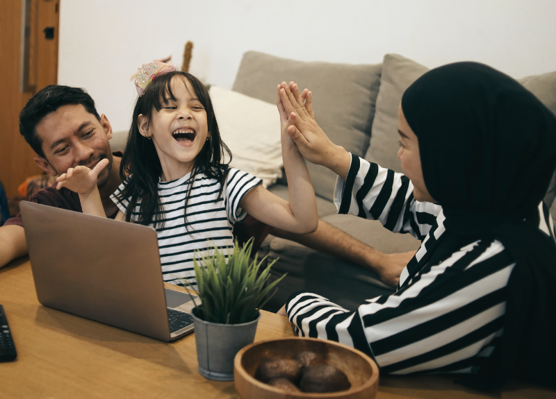 Parenting Itu Teamwork! Ayah Juga Harus Melek Peran dan Dukung Istri