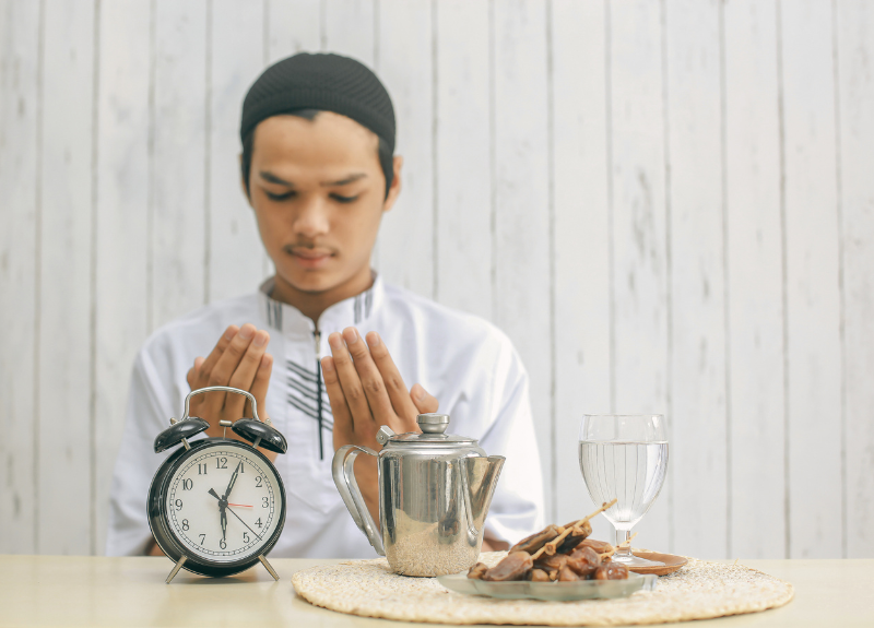 Serba-Serbi Takjil: Sunnah Berbuka yang Sering Diremehin Padahal Bermanfaat