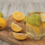 Mitos vs. Fakta: Minum Air Lemon Setiap Pagi Bikin Langsing?