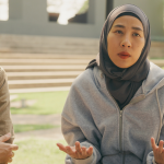Menghadapi Quarter Life Crisis dengan Prinsip Islam, Bisa Banget!