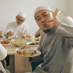 Makan Sahur Bukan Sekadar Ibadah, Ini Juga Manfaat Kesehatannya!